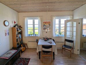 House | Interior - 5 Star Holiday Home in Svaneke (Svaneke)