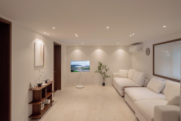 Premium Suite | Living area