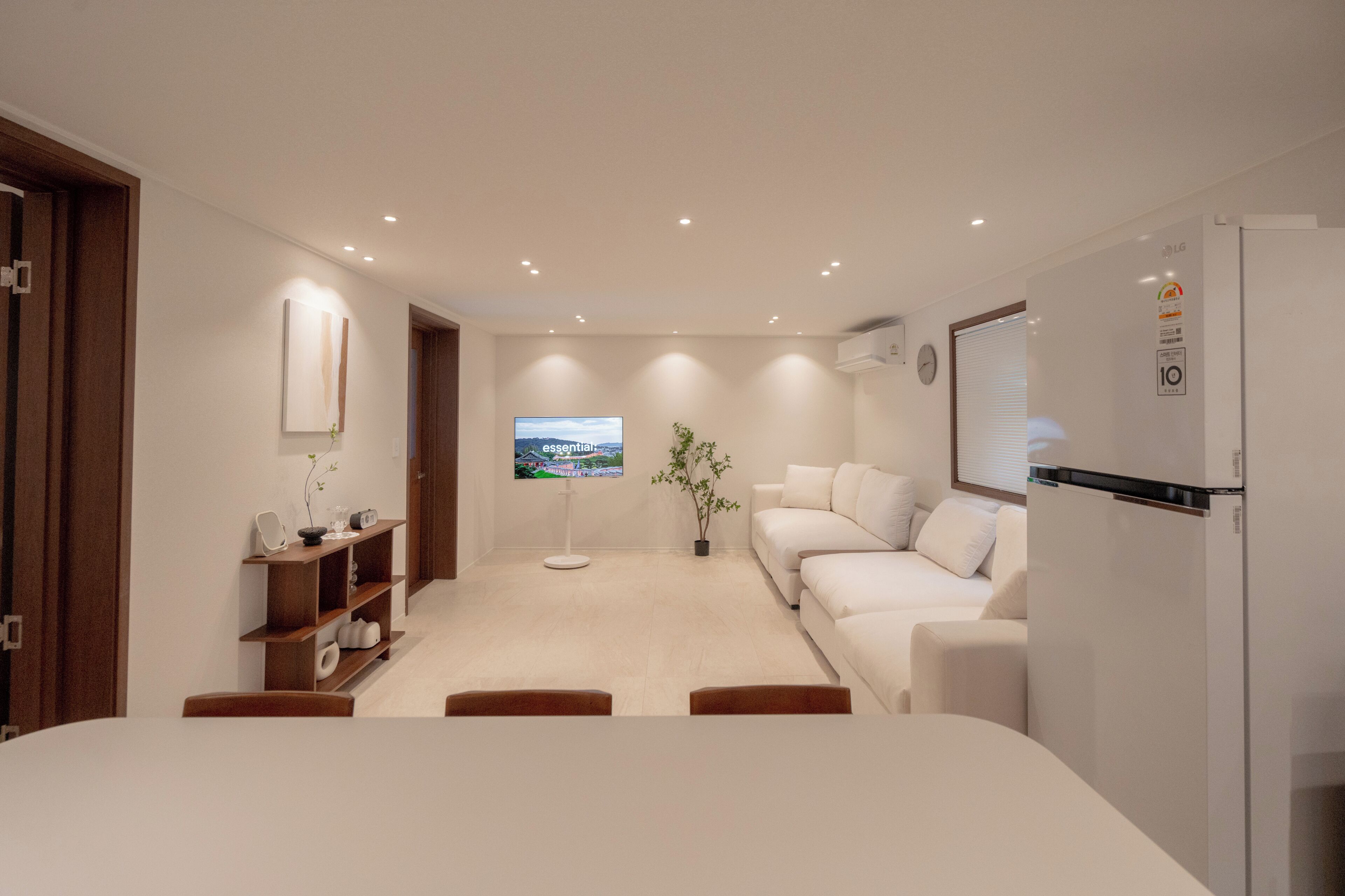 Premium Suite | Living area | 43-inch Smart TV with digital channels