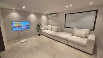 Premium Suite | Living area