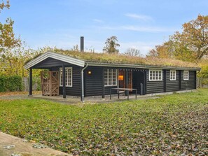 House | Exterior - 5 Star Holiday Home in Tranekaer (Tranekaer)