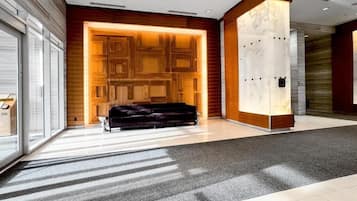 Lounge lobi