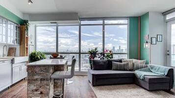 Traditional Apartment | Living area