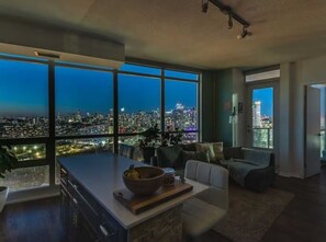 Traditional Apartment | Living area