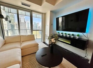 Televisión de pantalla plana