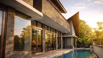 Luxury Villa, 3 Bedroom, with Private Pool | Terrace/patio