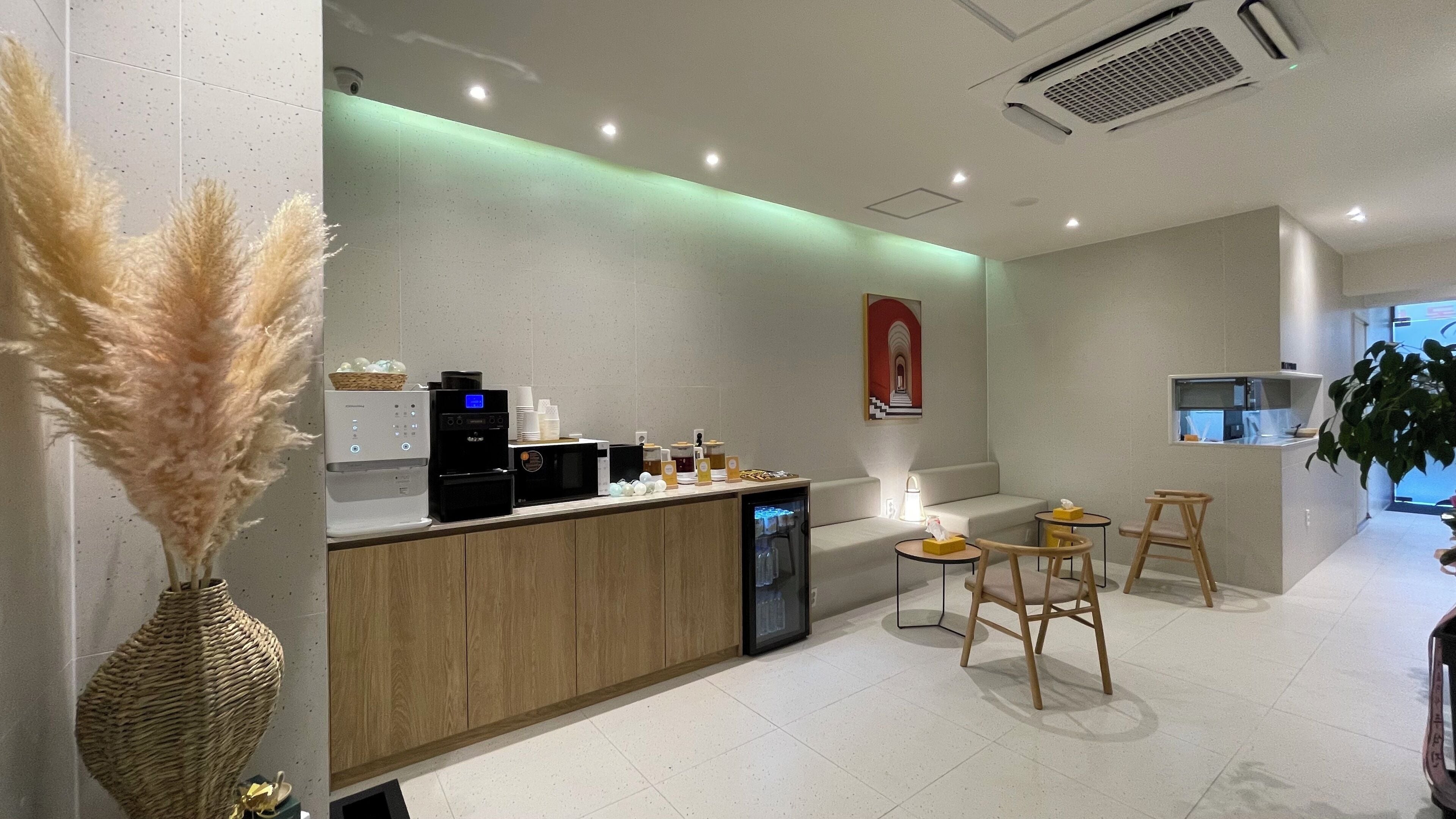 Sala de estar en el lobby