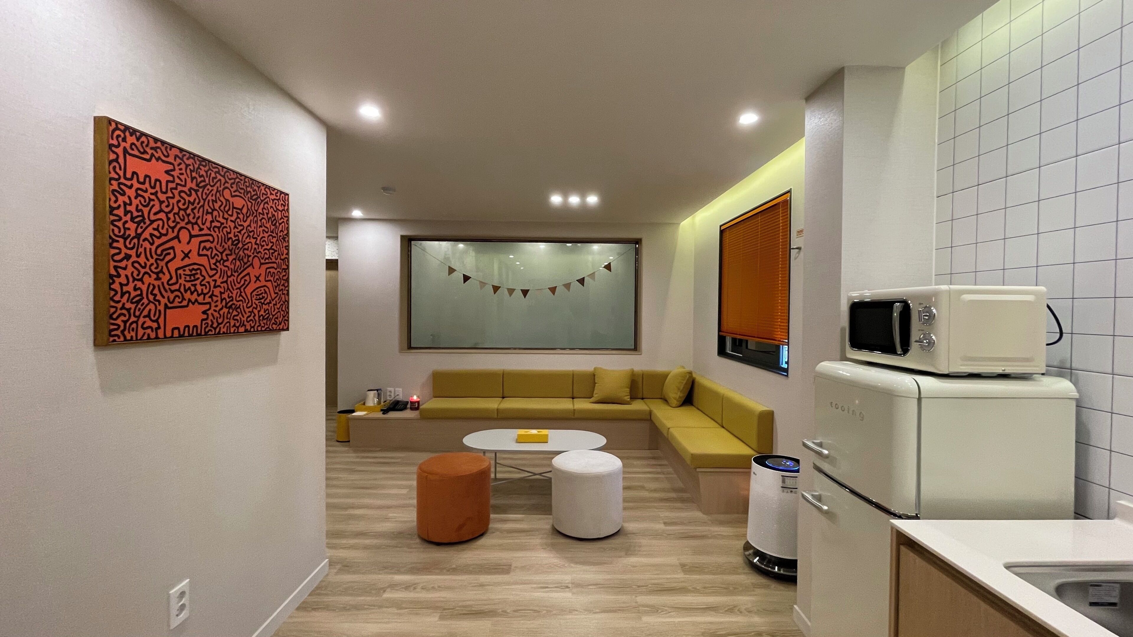 Family Room | Premium bedding, memory foam beds, free minibar, laptop workspace