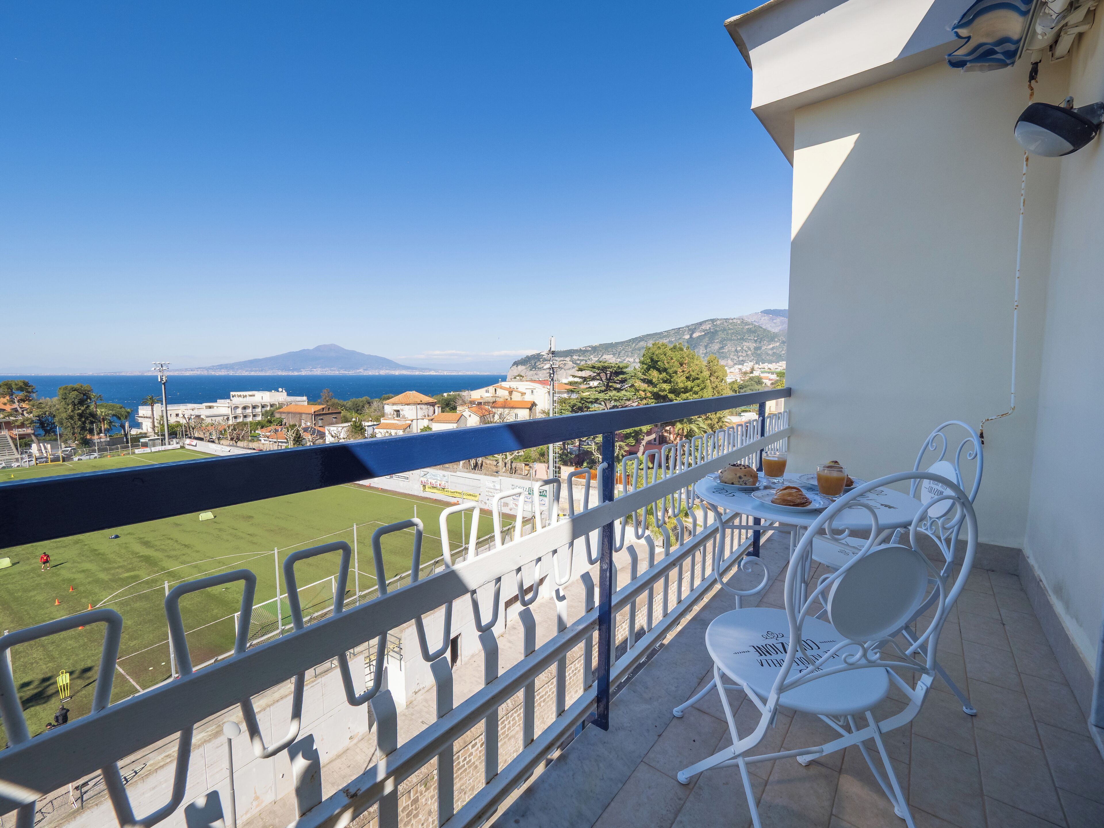 Panorama appartement, balkon, uitzicht op zee | Balkon