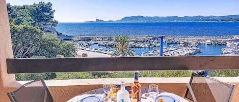 Servei de restauració a l'aire lliure