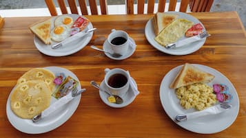 Daily continental breakfast (IDR 100000 per person)