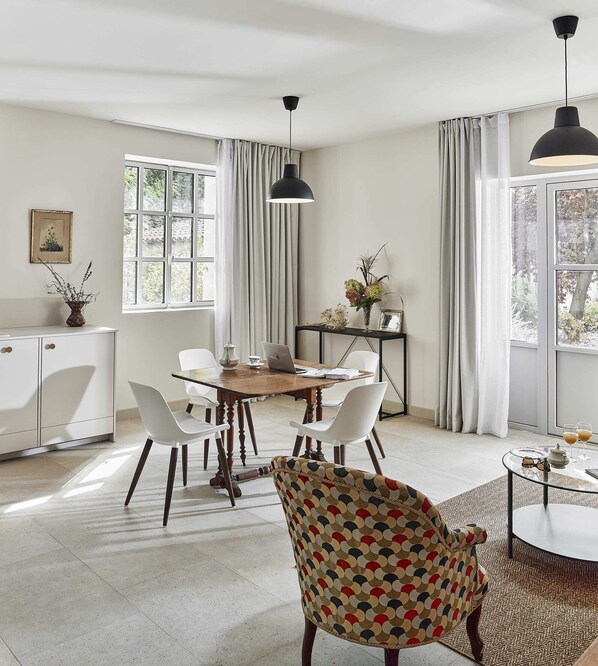 تناول الطعام