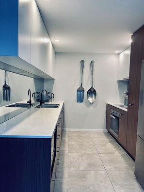 Microwave, oven, stovetop, dishwasher