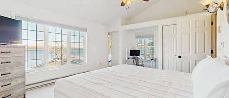 2 عدّة غرف نوم ومكواة/لوح كي وخدمة الإنترنت وملاءات أسرّة