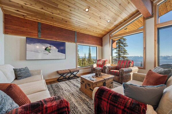 Smart TV, fireplace, offices