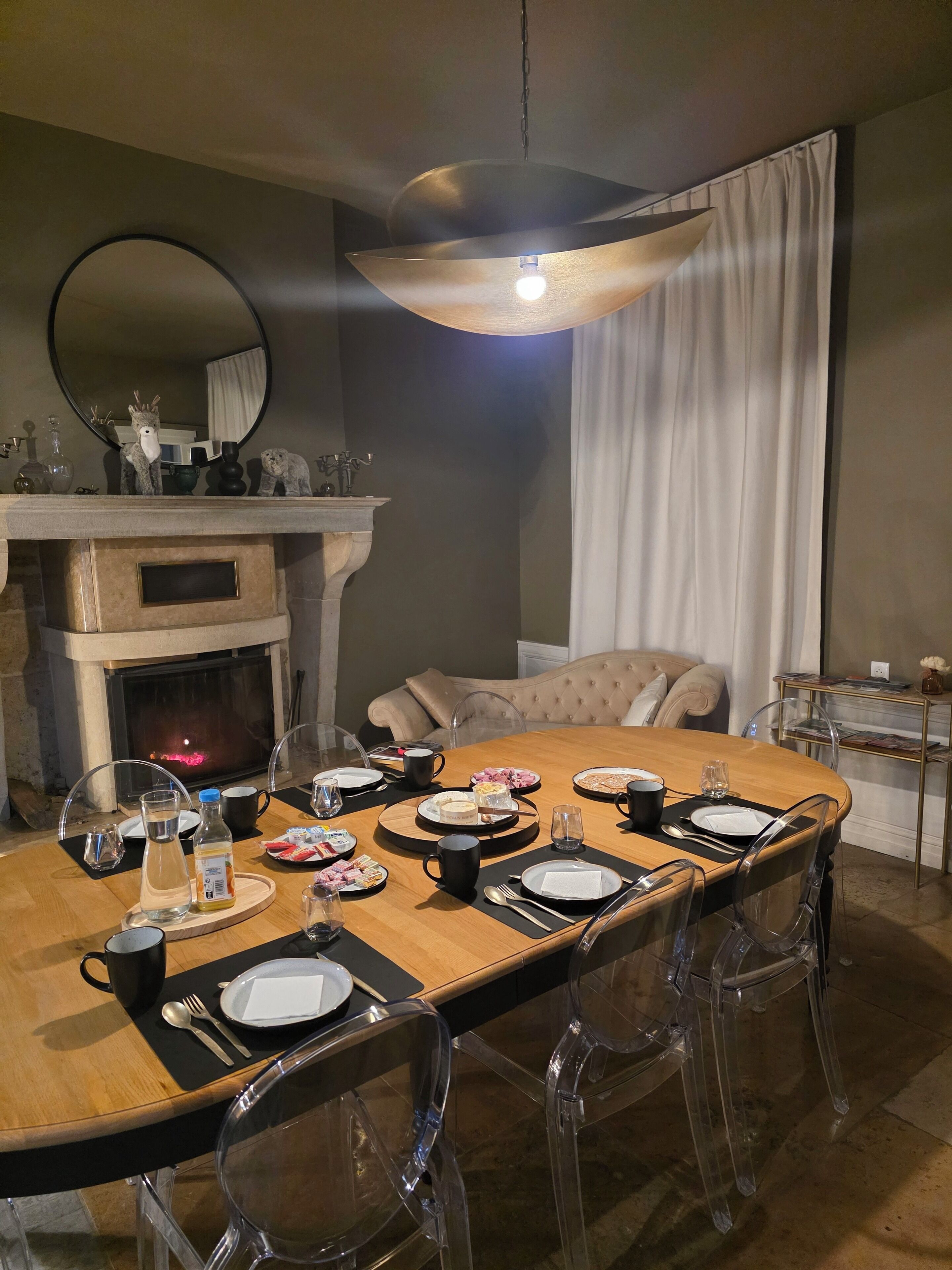 Dagelijks continentaal ontbijt inbegrepen