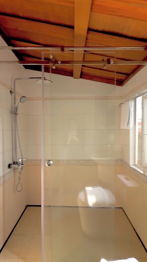 Classic Double Room, City View | Bathroom | Shower, hair dryer, towels, soap -  Hanoi Brilliant Home (Hoan Kiem)