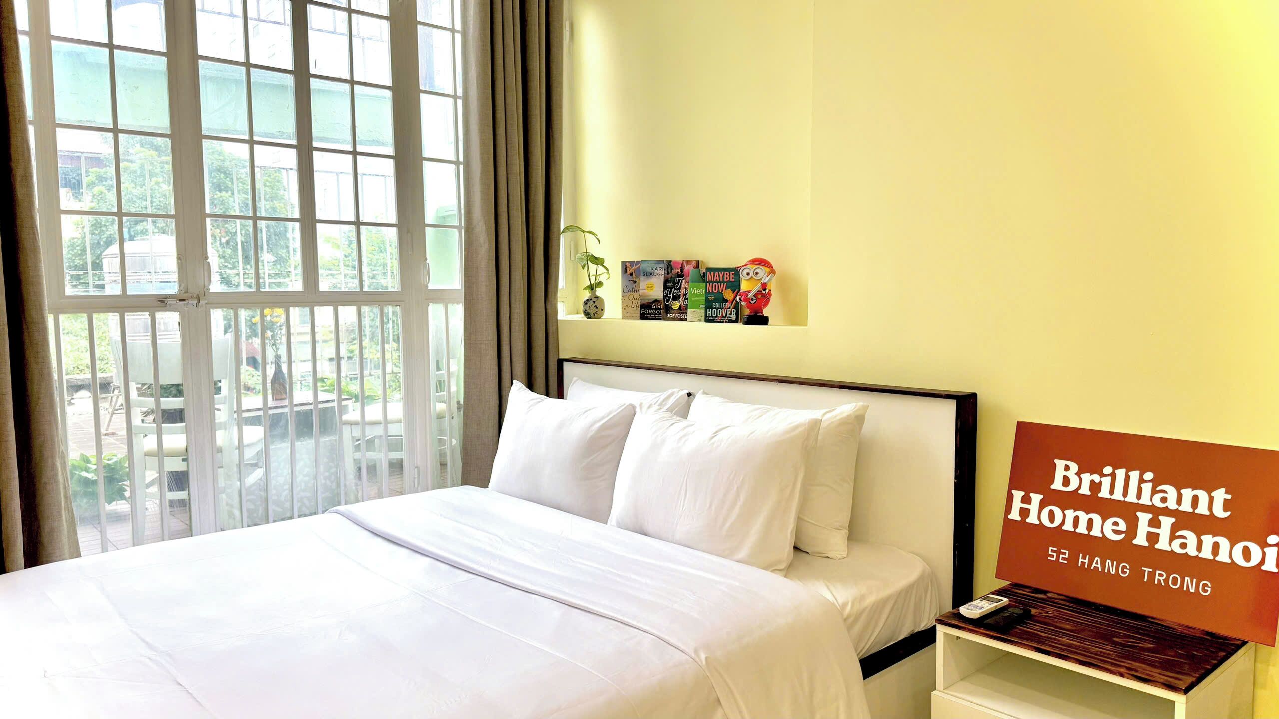 Deluxe-Doppelzimmer, Balkon, Stadtblick | Schreibtisch, kostenloses WLAN