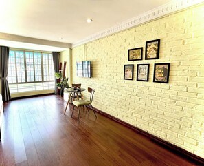 Classic dubbelrum - utsikt mot staden | Skrivbord och gratis wi-fi