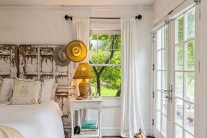 4 makuuhuonetta, silitysrauta/-lauta, Wi-Fi, vuodevaatteet