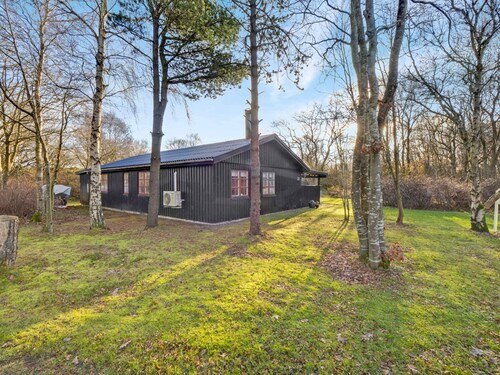 5 Star Holiday Home in Thyholm