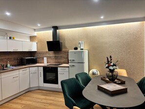 Apartment | Private kitchen | High chair - Apartment in Herbolzheim (Herbolzheim)