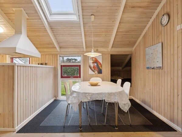 House | Interior - 5 Star Holiday Home in Hals (Hals)