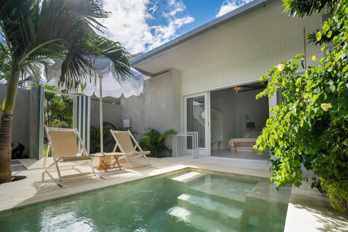 Premier Double Room, Pool View | In-room safe, free WiFi