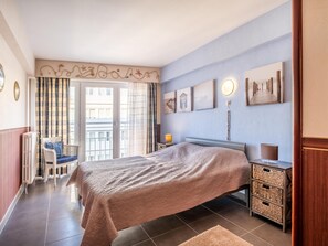 3 chambres, fer et planche à repasser, accès Internet