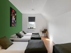 6 室のベッドルーム、インターネット