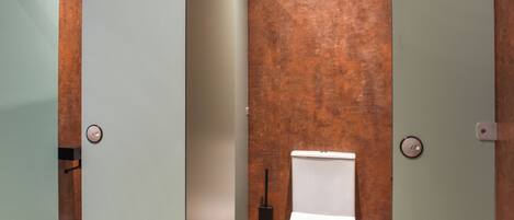 Facilities | Briallen - Primrose - Nantsidyll Holidays & Spa, Mydroilyn Lampeter