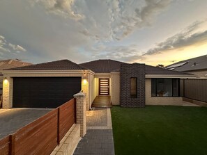 Exterior - Tranquility Executive Retreat  (2 bdrm) (Wanneroo)