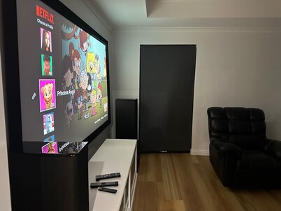 Tranquility Executive Retreat (2 bdrm)