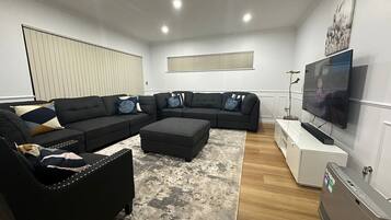 Smart-TV, Stereoanlage