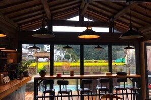 Coffee shop - Homeward Bound Inn (Wuyuan)
