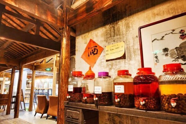 Restaurant - Homeward Bound Inn (Wuyuan)