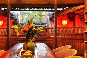 Interior - Homeward Bound Inn (Wuyuan)