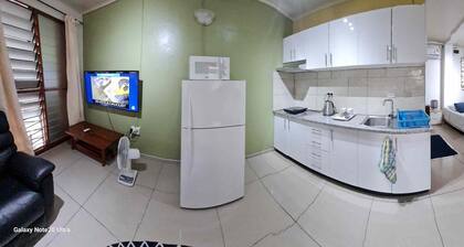 Cozy Studio Apartment Wifi Pool