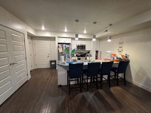 Shared Apartment SLC Downtown