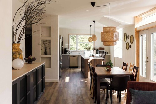 Readwood Hangout – Modern Countryside Retreat