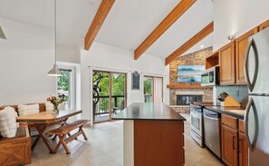 Microones, forn, placa de cuina i rentaplats 