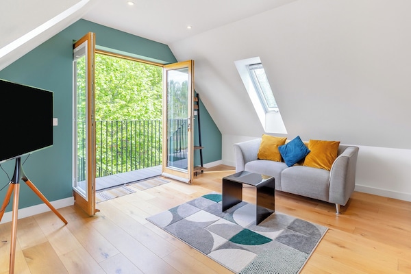 Living area | Willow Loft - Bulmer Retreat, Bulmer, near Sudbury