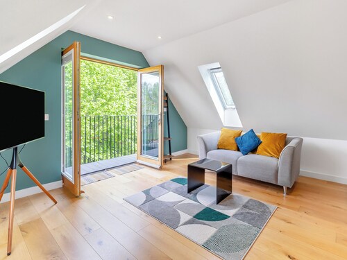 Willow Loft - UK49479