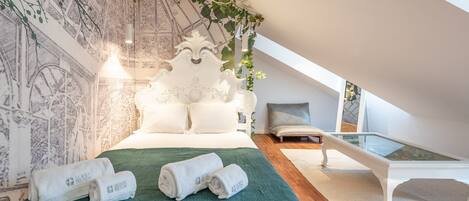 1 bedroom, iron/ironing board, Internet, bed sheets