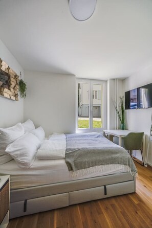 1 bedroom, desk, iron/ironing board, WiFi - Chic and comfortable App. Center St. Gallen (St. Gallen)