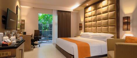 Premier King | Escritorio y tabla de planchar con plancha