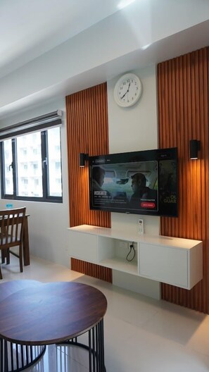 Standard Apartment | Living area - Shore 3 Unit 1152 Tower 2 (Pasay)