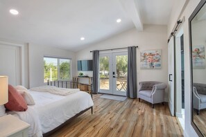 3 dormitorios, escritorio, tabla de planchar con plancha y wifi gratis