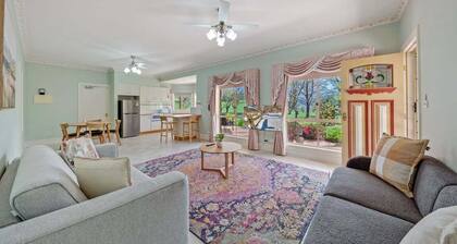 Charming Country Escape - Bellhaven Farm