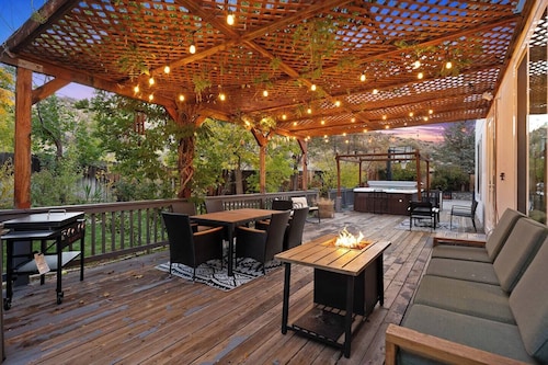 Iconic Retreat Basketball Court Hot Tub Game Loft